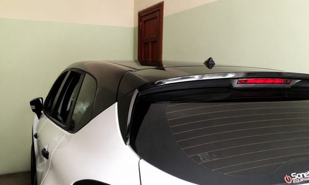 Renault Captur con el techo vinilado en negro