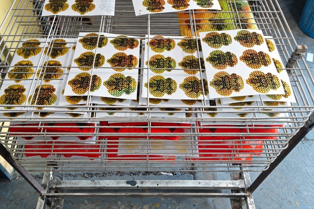 Stickers holográficos troquelados